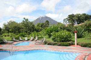 montana-de-fuego-pool-.jpg