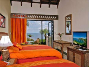 ocotalbeachfrontroom.jpg