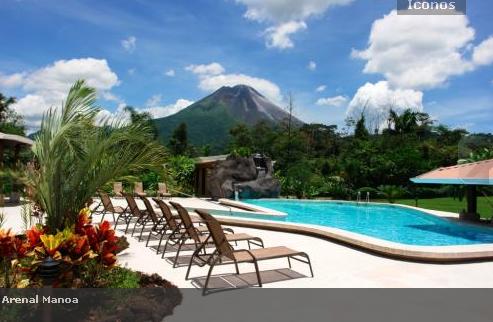 arenal_manoa_piscina.jpg